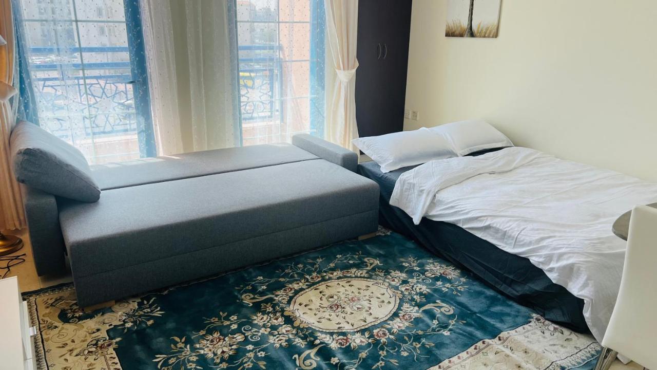 Newly Furnished Cozy One Bed Room Apartment 2 Bathroom City View Дубай Экстерьер фото
