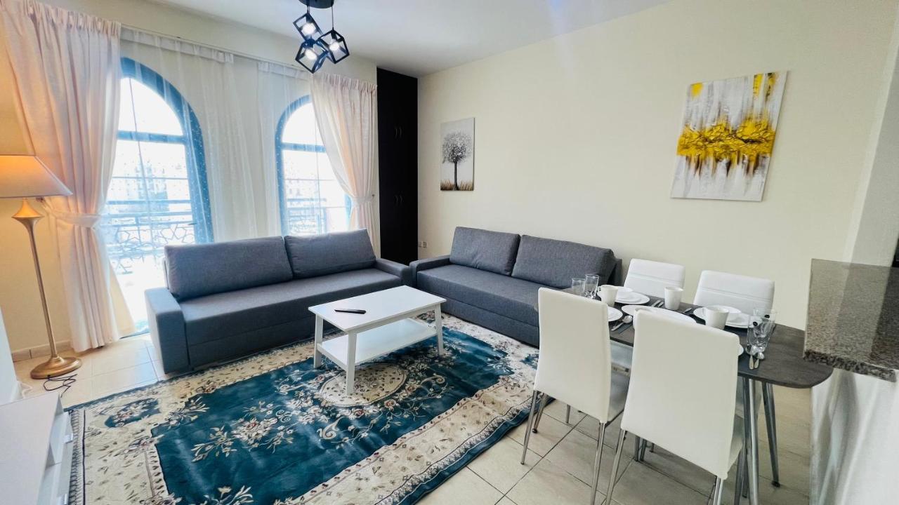Newly Furnished Cozy One Bed Room Apartment 2 Bathroom City View Дубай Экстерьер фото